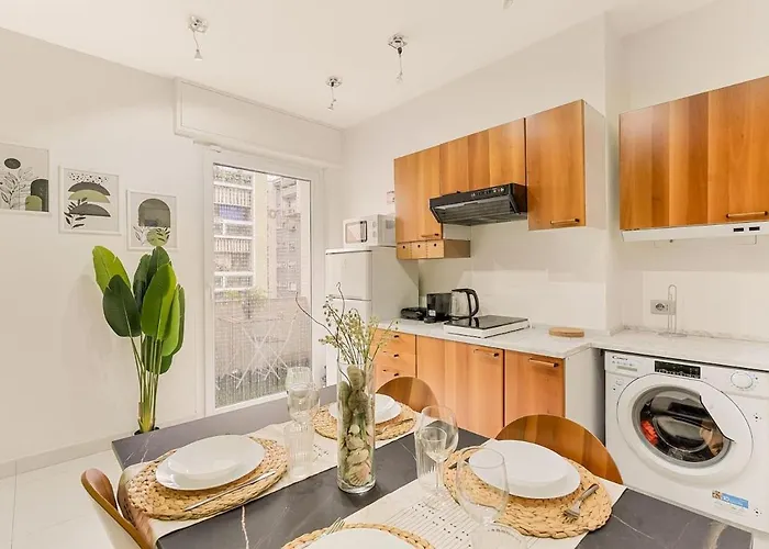 Via Veneto 333 Modern Free Parking Apartment