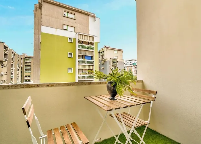 Via Veneto 333 Modern Free Parking La Spezia